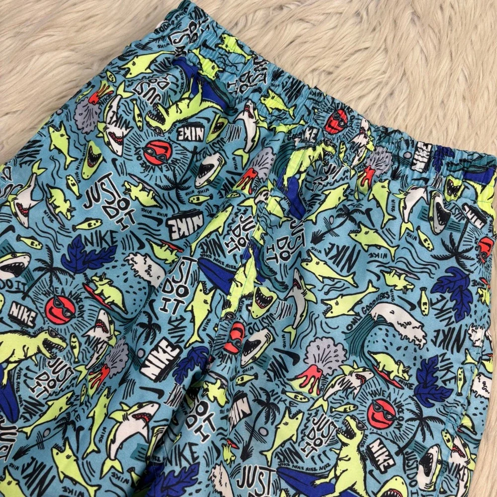 Nike Boy's M Blue Shark Print Swim Trunks Shorts Mesh Liner